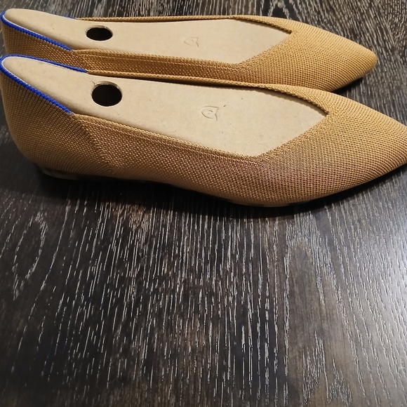 Rothy’s The Point 11 WREN🤎 - Picture 2 of 6